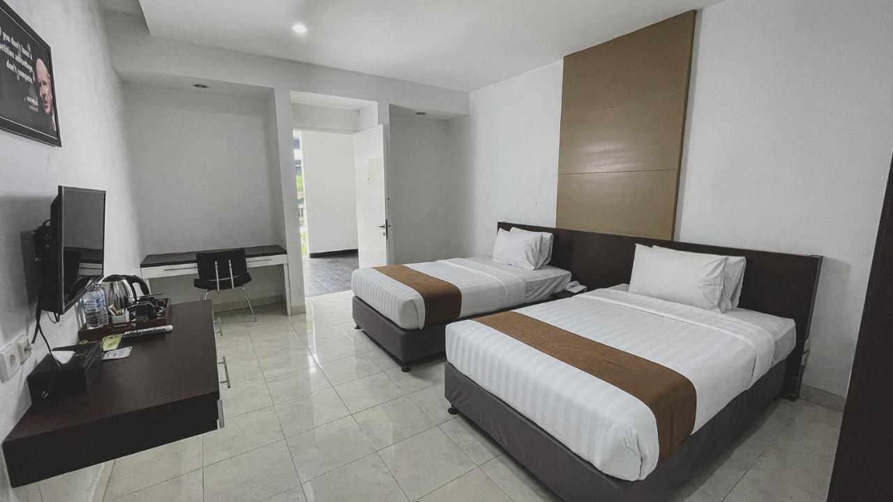 Lpp Convention Hotel Demangan Pakualaman Exterior photo