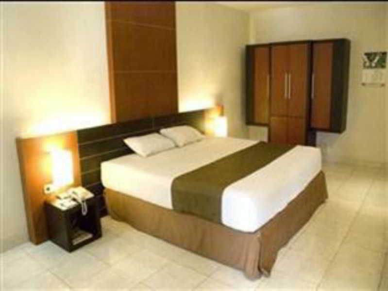 Lpp Convention Hotel Demangan Pakualaman Exterior photo